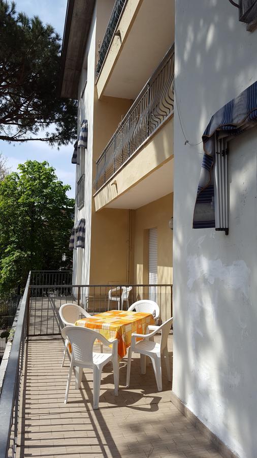Residence Monaco Appartamenti 里米尼 外观 照片
