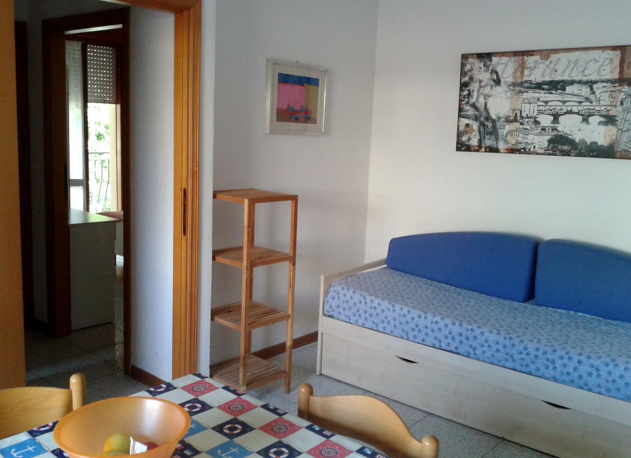 Residence Monaco Appartamenti 里米尼 外观 照片