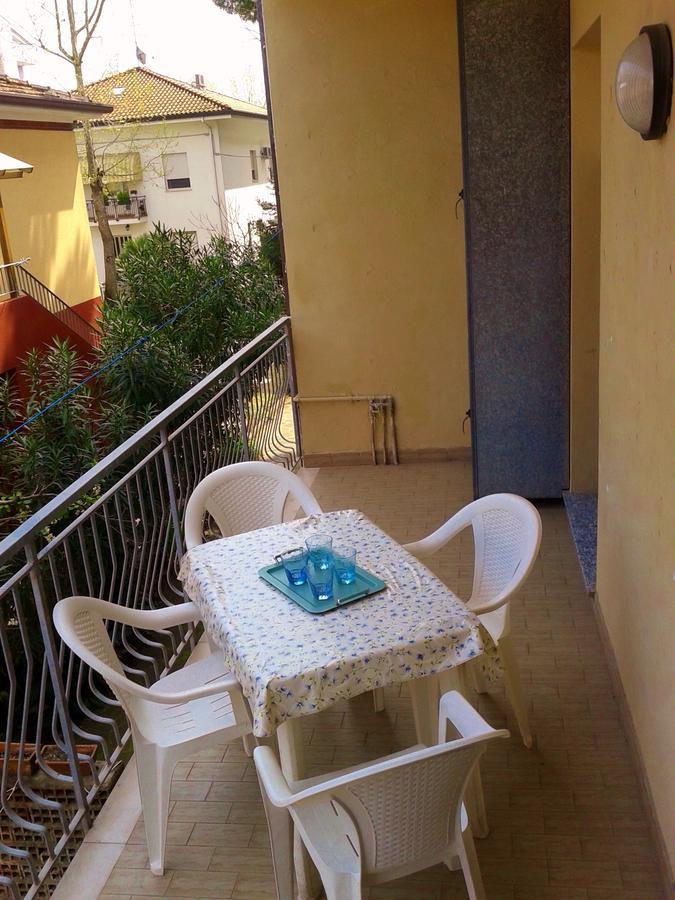 Residence Monaco Appartamenti 里米尼 外观 照片